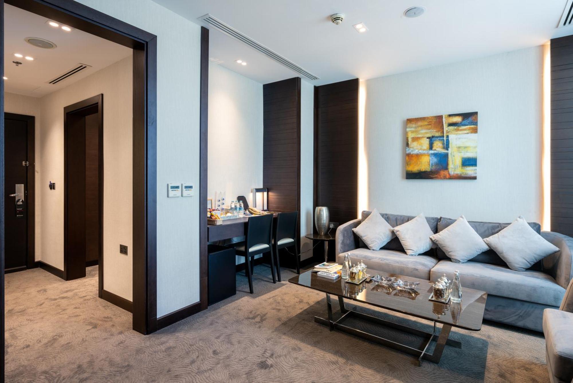 Ramada Encore Doha By Wyndham Buitenkant foto